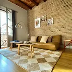 Boutique Pare Lainez - Cozy stylish one bedroom flat near Sagrada familia