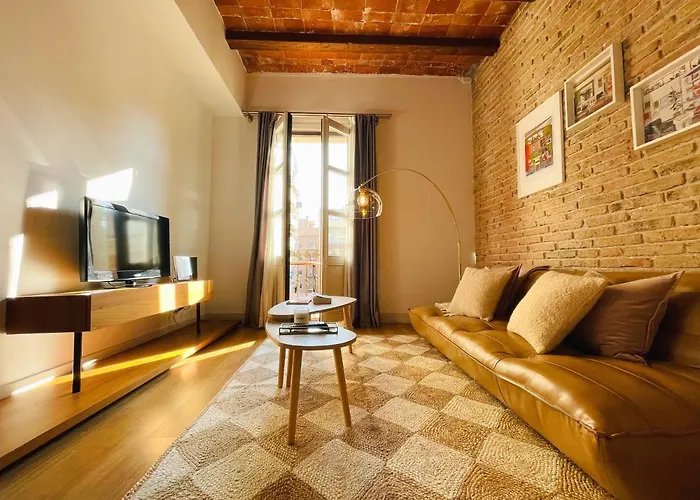 Boutique Pare Lainez - Cozy stylish one bedroom flat near Sagrada familia