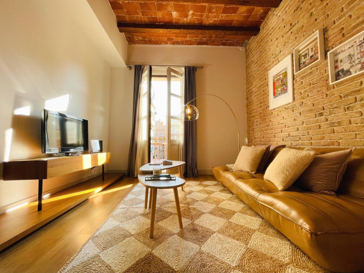 Boutique Pare Lainez - Cozy Stylish One Bedroom Flat Near Sagrada Familia * Barcelona