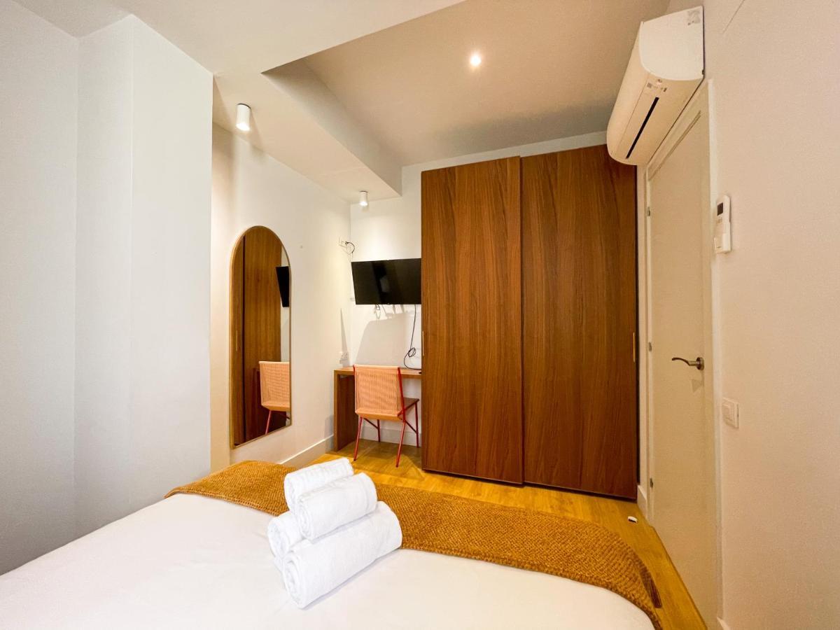 Boutique Pare Lainez - Cozy Stylish One Bedroom Flat Near Sagrada Familia